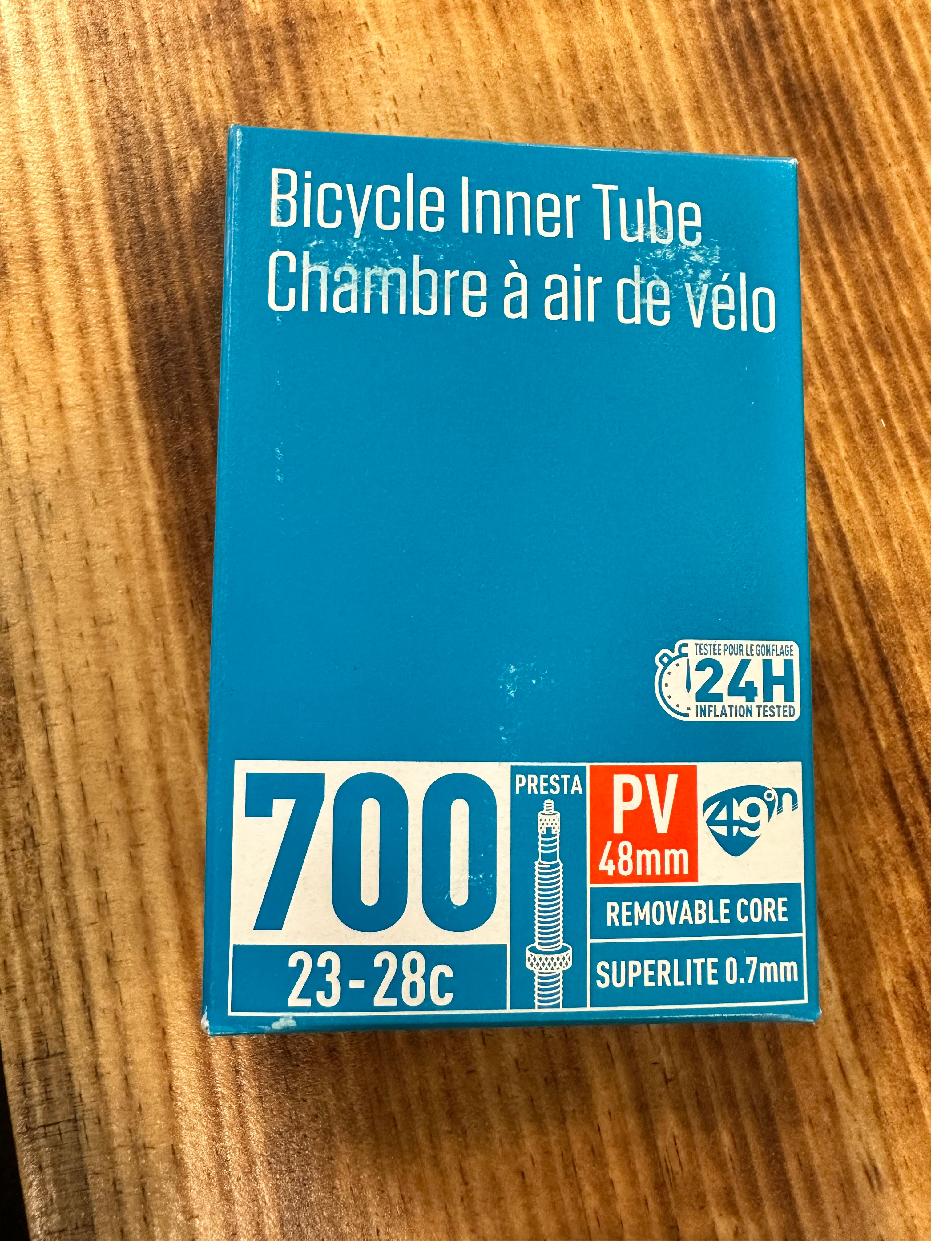 2 Pneus Vélo ALTA 700x20c - Noir Léger Slick 100 PSI - Pour 2 Pneus Vélo ALTA 700x20c - Noir Léger Slick 100 PSI - Pour